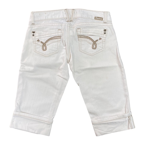 Rewind Capris Jean Low Rise, Off White Denim - Picture 4 of 9